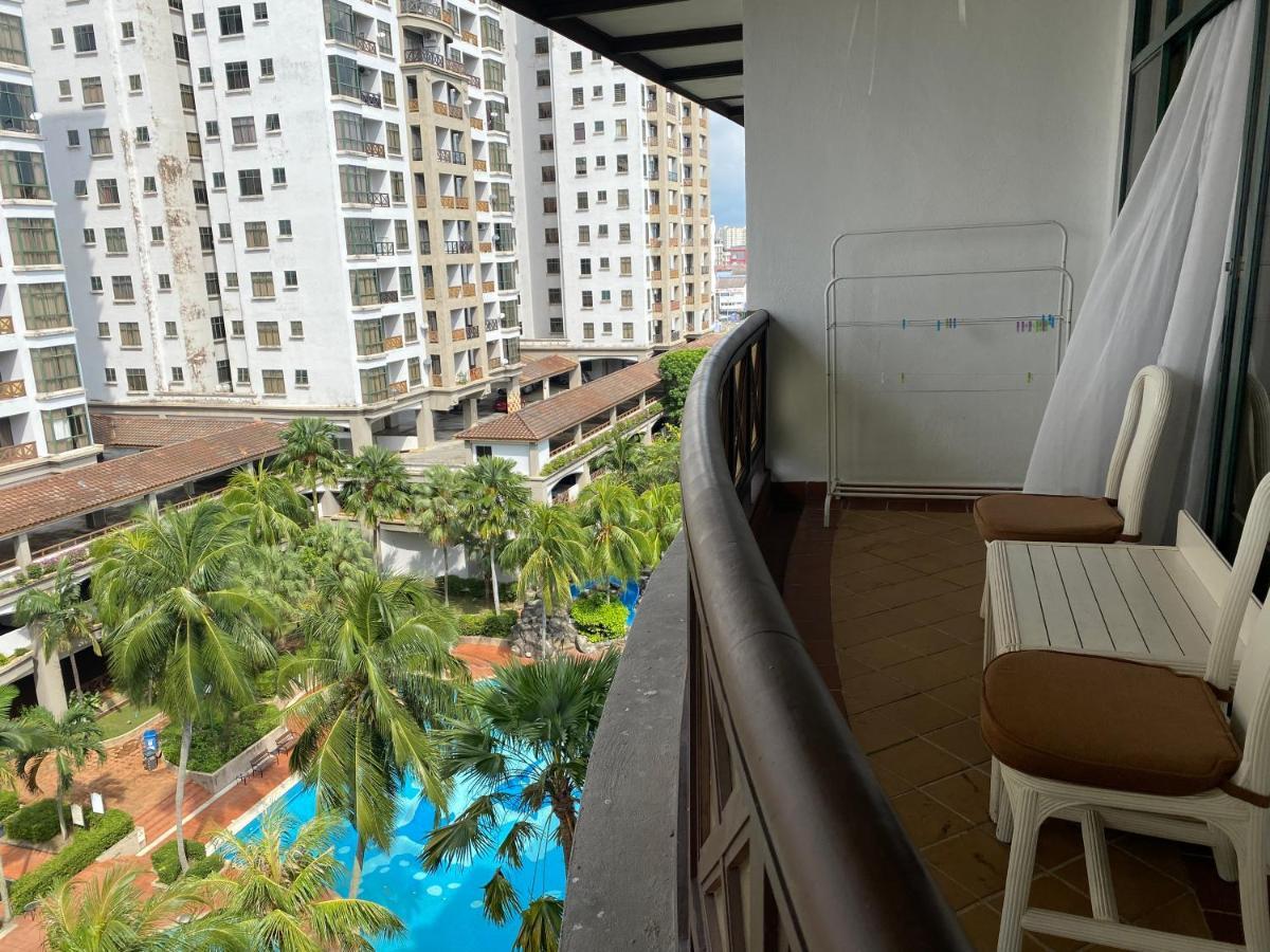 Lovely 1-Bedroom Condo With Facilities Malacca Kültér fotó